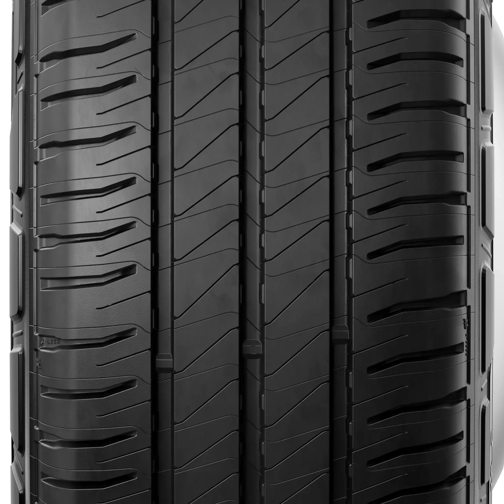 MICHELIN AGILIS 3 235/60 R17 117R