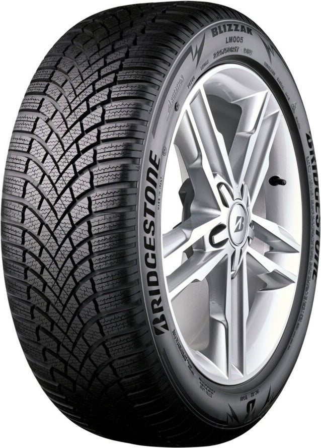 BRIDGESTONE BLIZZAK LM005 R0 XL 235/60 R18 107H
