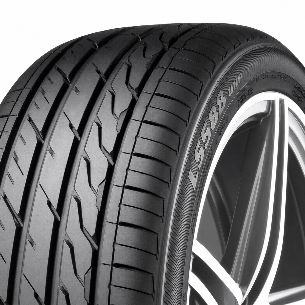 LANDSAIL LS588 UHP XL 235/40 R19 96W