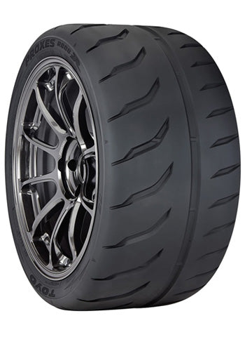TOYO PROXES R888R XL 255/35 R18 94Y